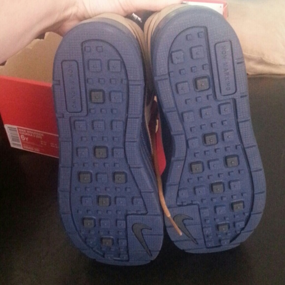 New nike woodside chukka boots mult sizes - Picture 4 of 4