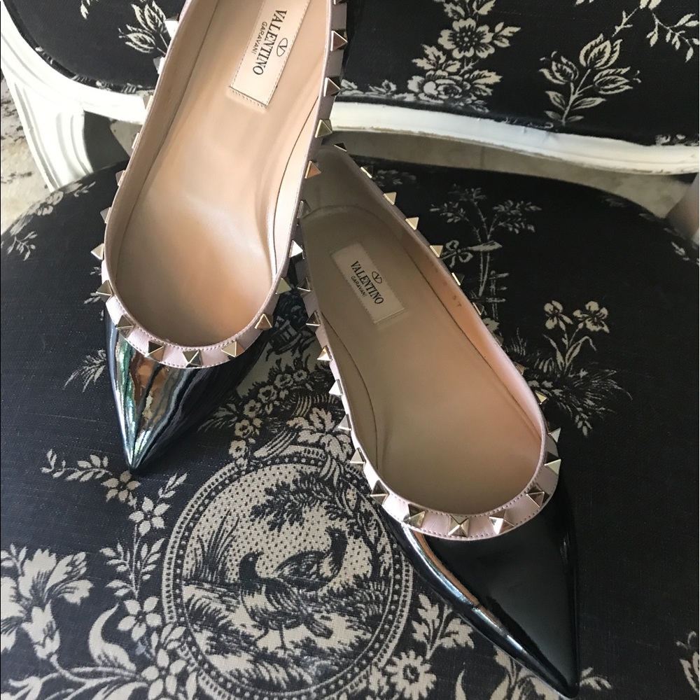 AUTHENTIC Valentino Rockstud Ballerina Flats