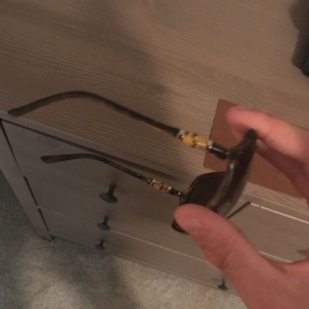Gucci Glasses for sale! - Picture 3 of 3