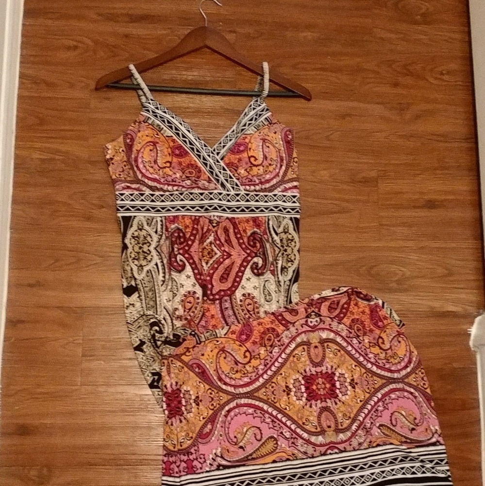 Beautiful L Maxi Dress