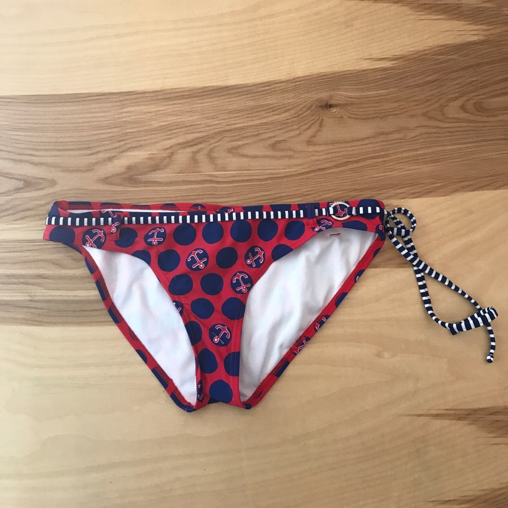 Bikini bottom