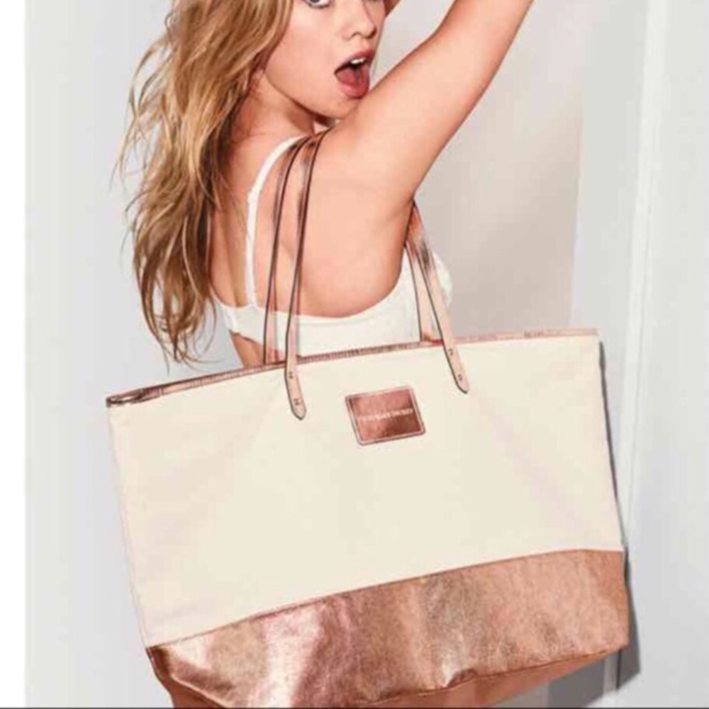 ‼️NWT Victoria's Secret Rose Gold Tote!