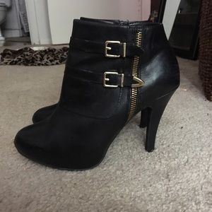 Black heeled booties