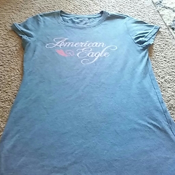 American eagle womens tshirt in used condition - Picture 2 of 4