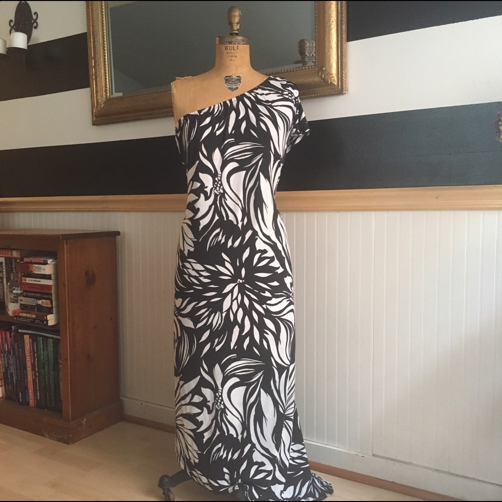 Asymmetrical maxi, deleting 5/5, make an offer!