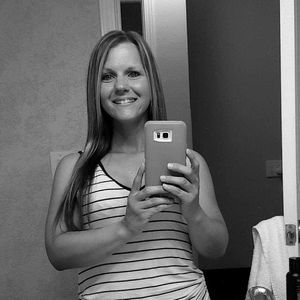 Meet your Posher, Candace