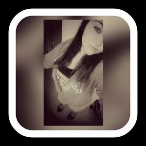 Meet your Posher, Britney