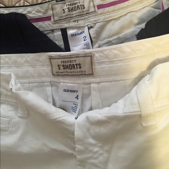 old navy perfect fit 5" shorts - Picture 2 of 2