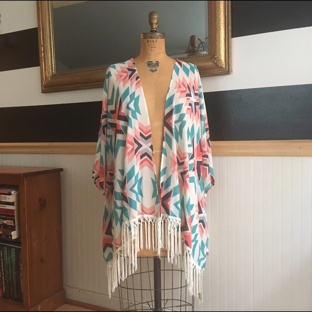 🌿host pick! kimono🌿 deleting 5/5, make an offer!