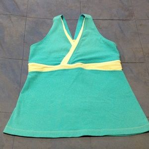 Lululemon tank with built-in bra