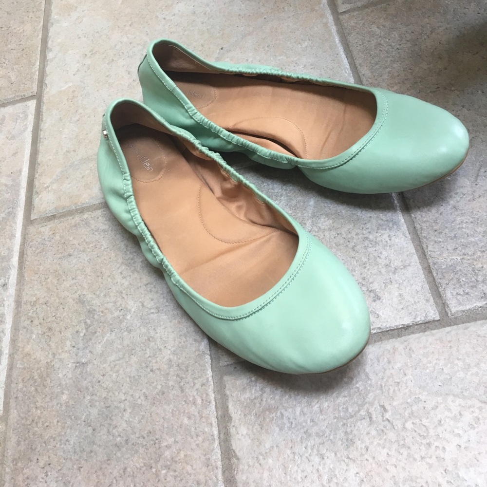 Calvin Klein Aqua Flats