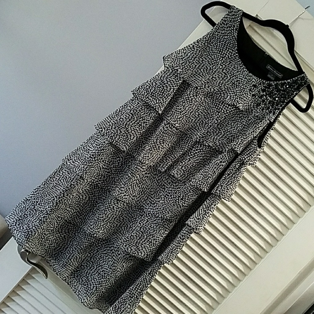 Sleeveless Tulip Dress