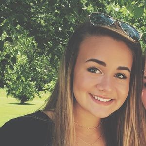 Meet your Posher, Riley