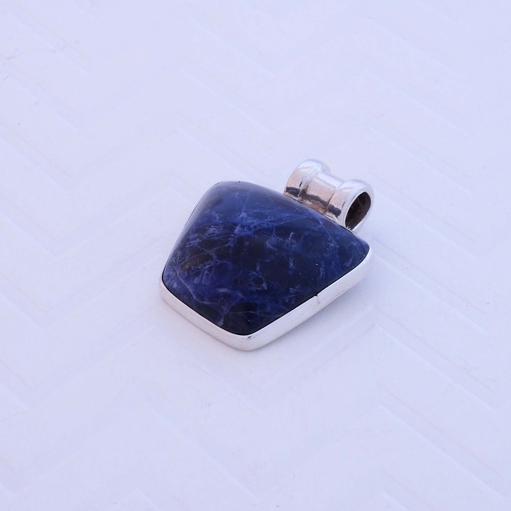 925 & Sodalite Pendant