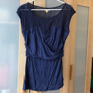 Leifsdottir Navy Lace shirt