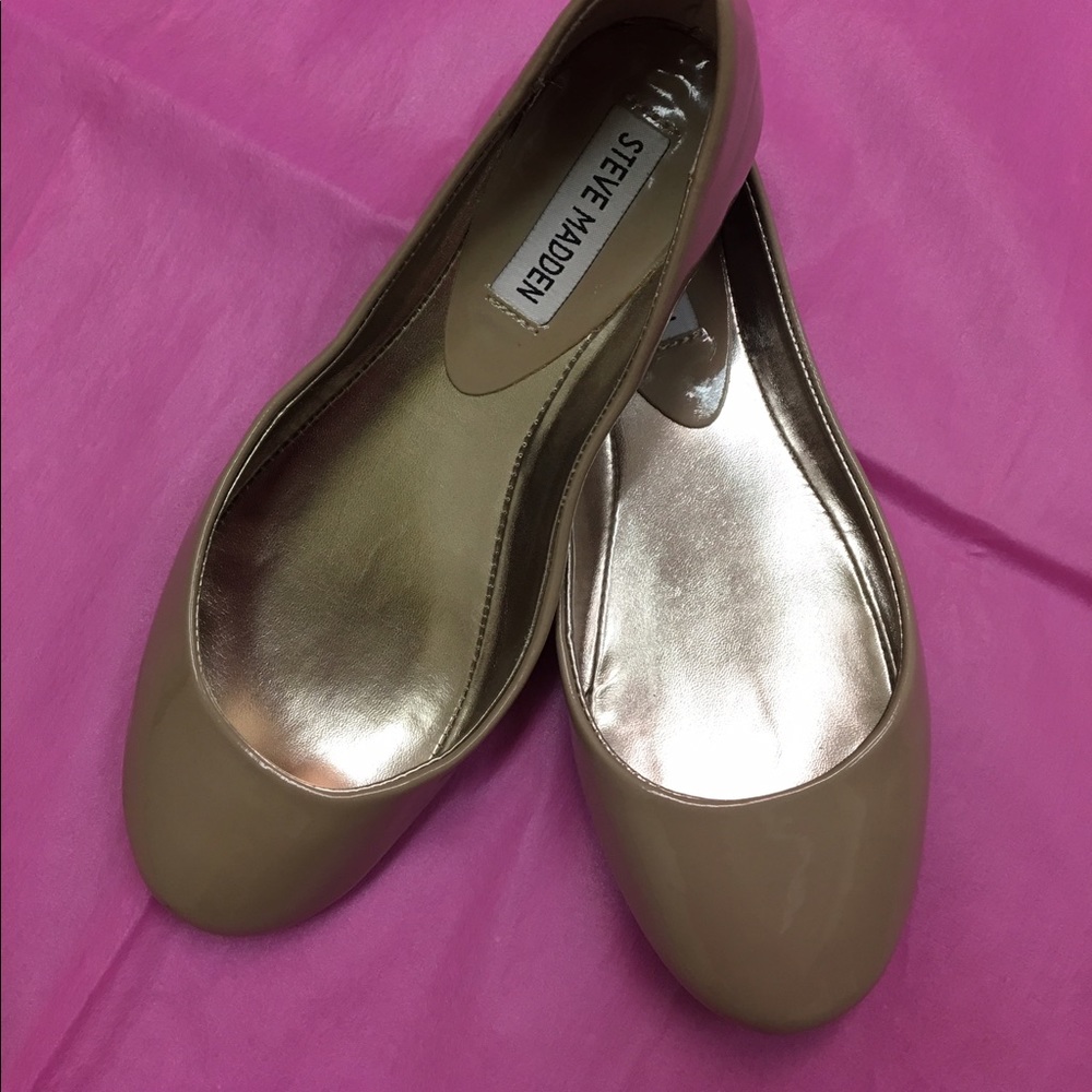 Steven Madden Flats