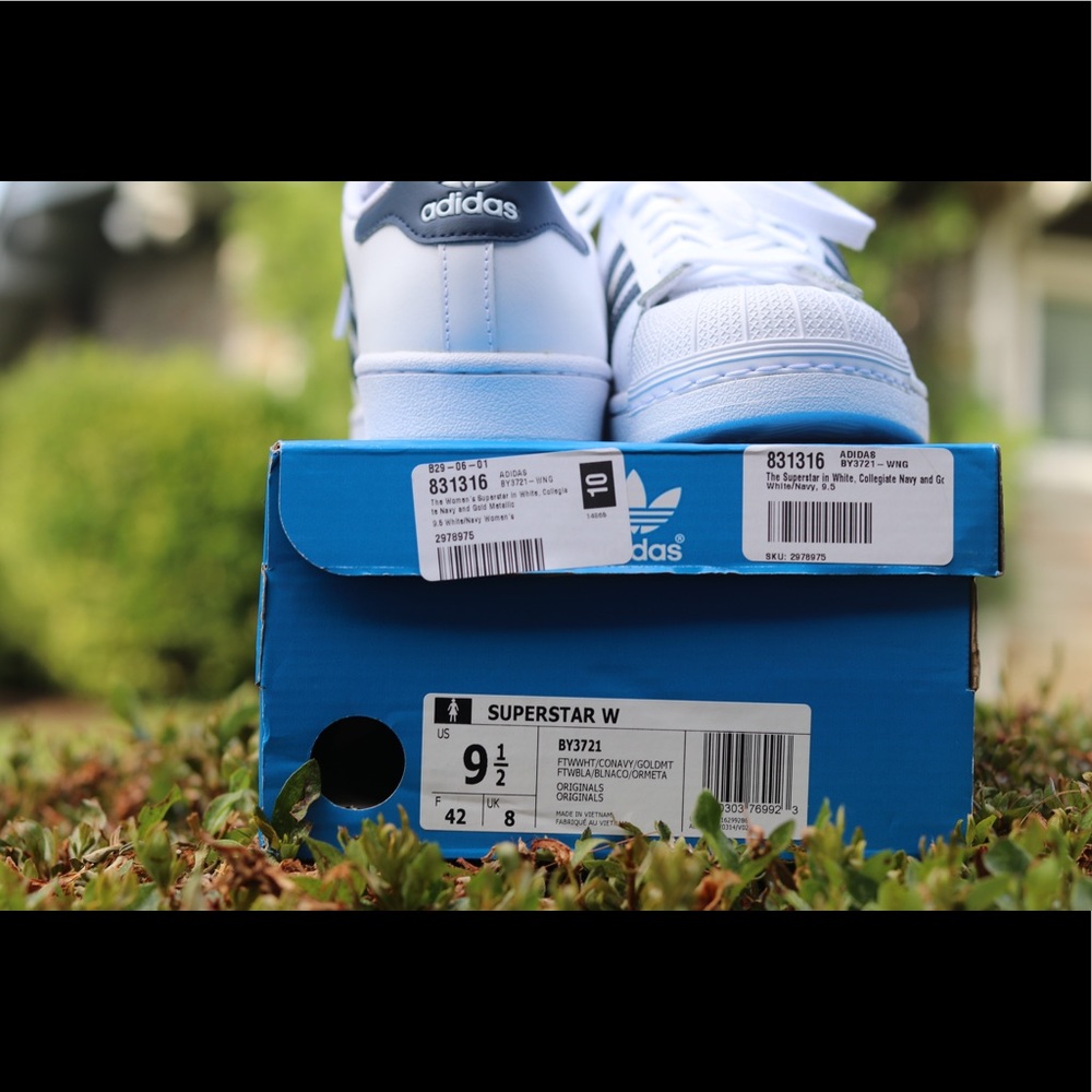 Adidas Original Superstars (shell heads)