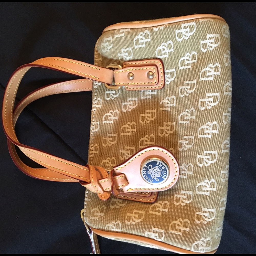 Dooney & Bourke mini bag