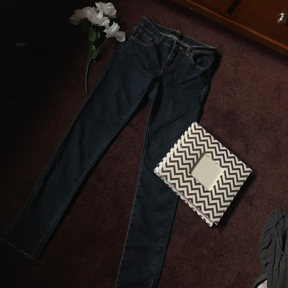 Forever 21 dark wash jeans