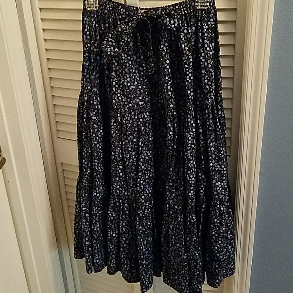 Vintage blueberry peasant skirt