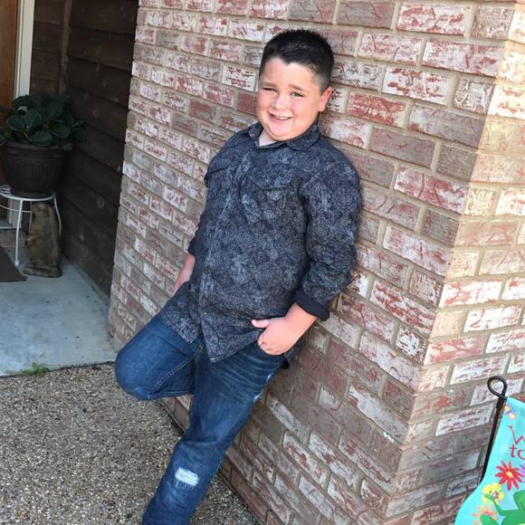 Meet your Posher, Tonya - Picture 1 of 1