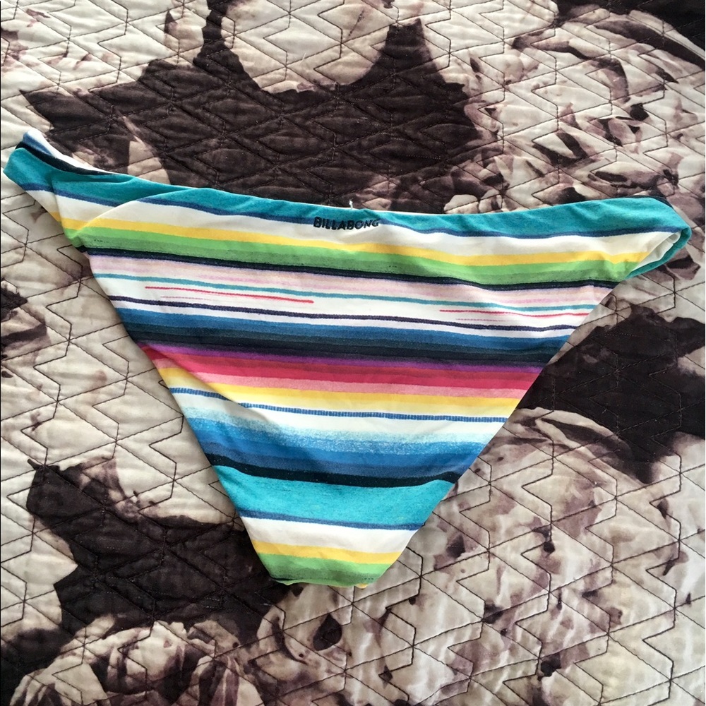 Billabong bikini bottoms