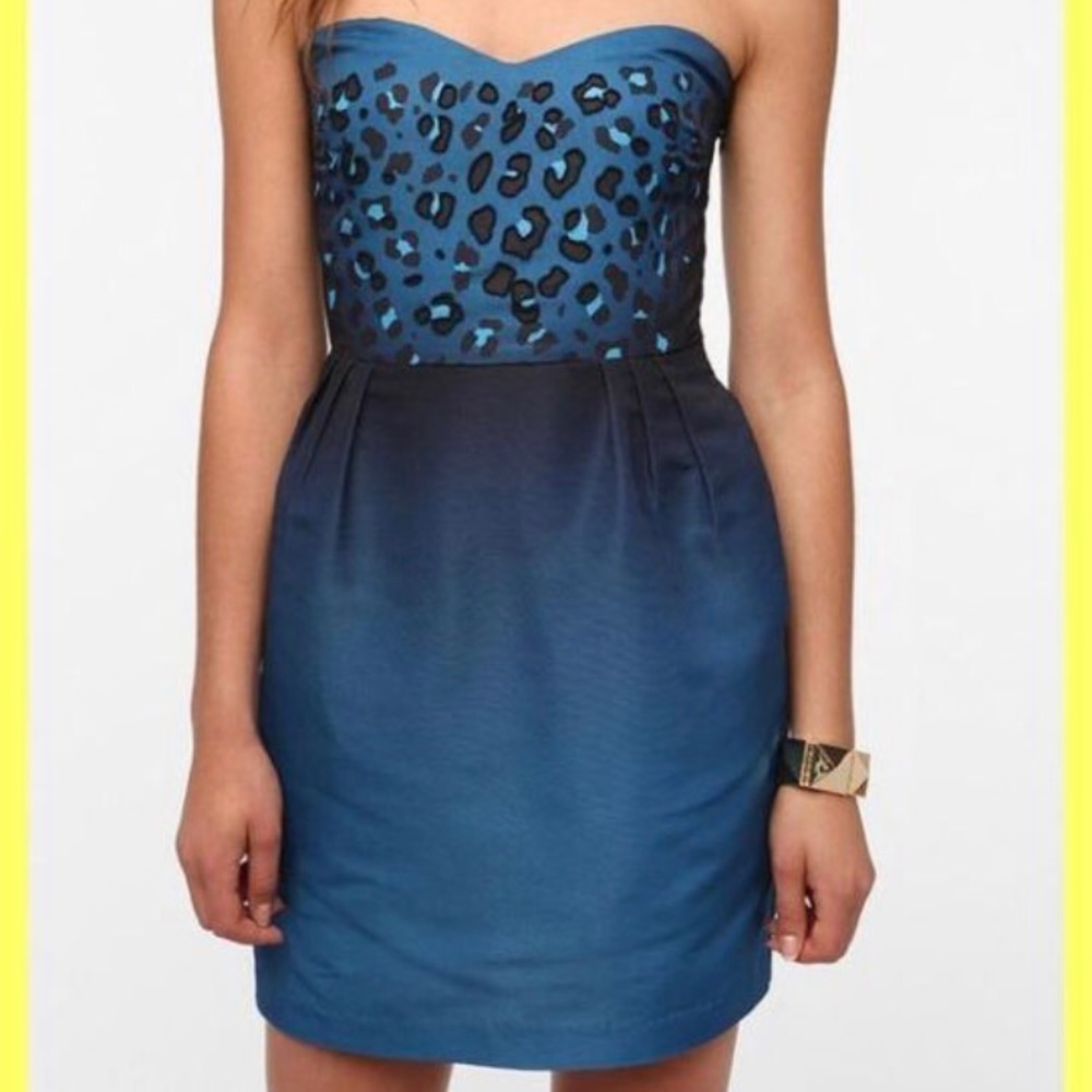 silence + noise Beaded Sweetheart Strapless Dress