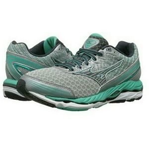 Mizuno Wave Paradox 2 Running Shoe 10.5