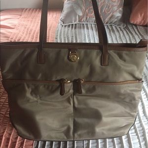 Kempton Michael Kors Nylon tote