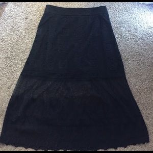 ✨✨lace midi skirt✨✨