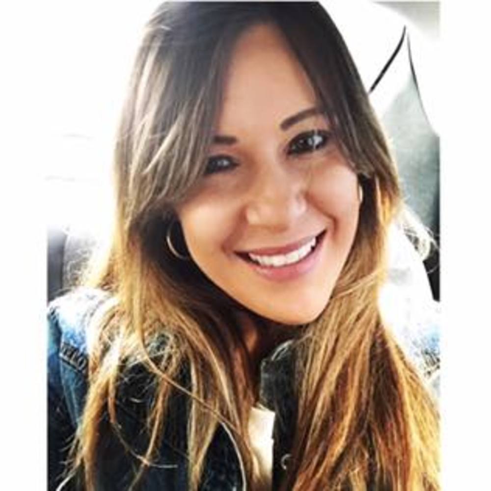 Meet your Posher, Lauren