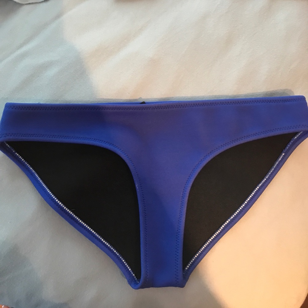 Triangl bottoms