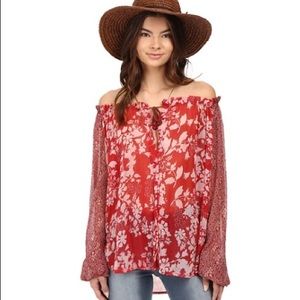 BRAND NEW OFF THE SHOULDER TOP