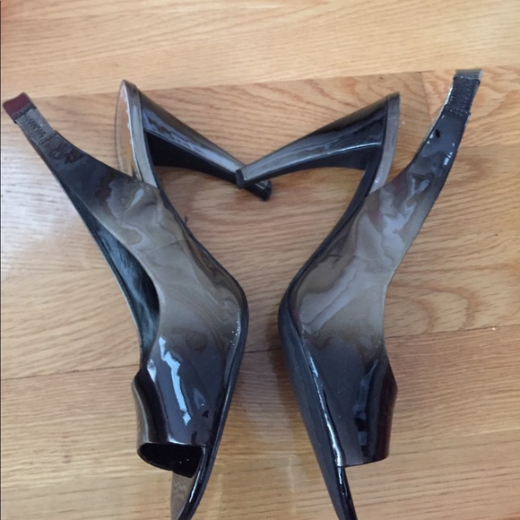 Black and Gray high heels - Picture 2 of 4