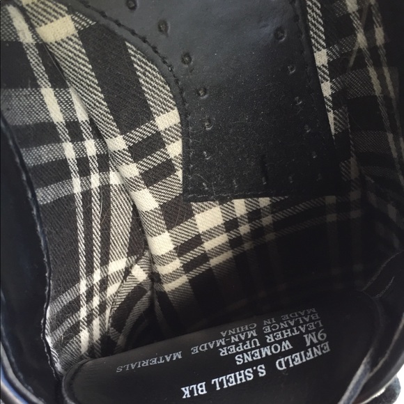 GH Bass &Co  Ladies 9M Saddle Shoes Bone and Navy - Picture 5 of 6