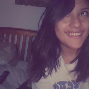 Meet your Posher, Reyna