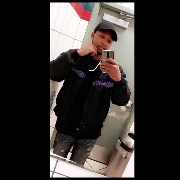 Meet your Posher, Corey - Picture 1 of 1