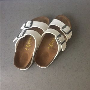 BIRKENSTOCKS Arizona White