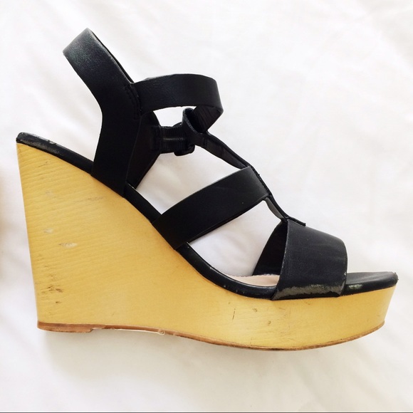 Black Wedges - Picture 4 of 5