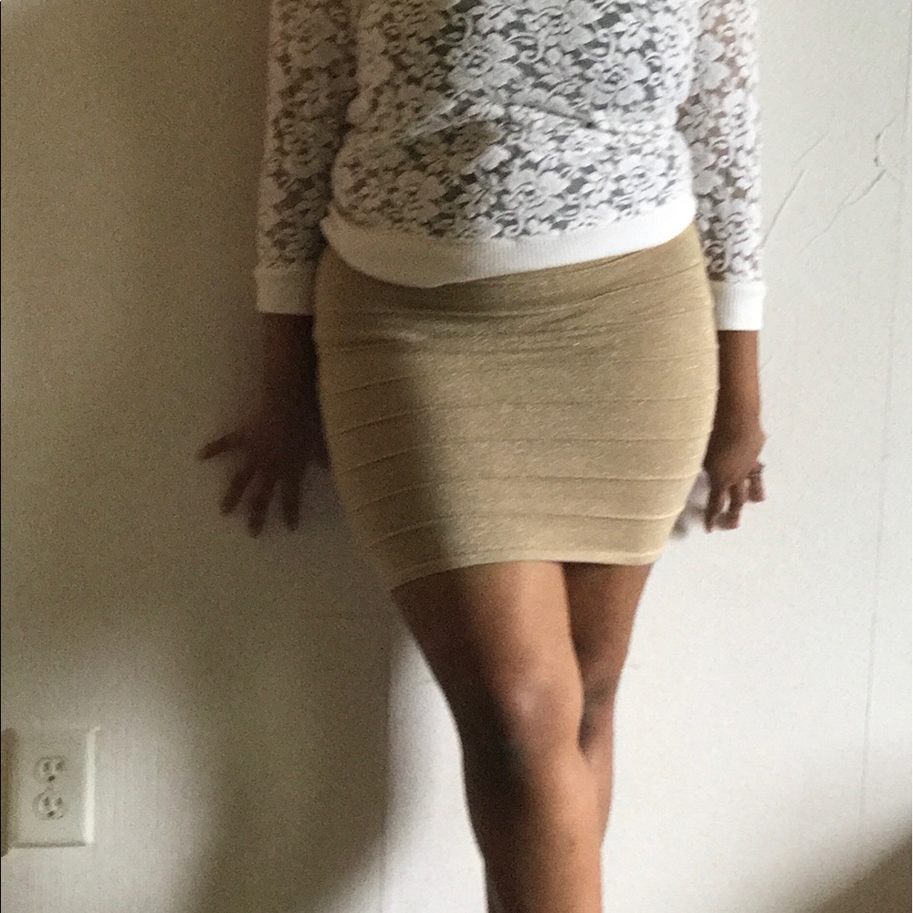 Pencil skirt, blouse, shoes, and necklace