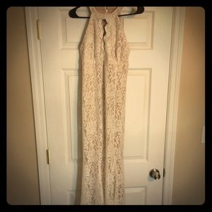 Wedding dress/destination dress.