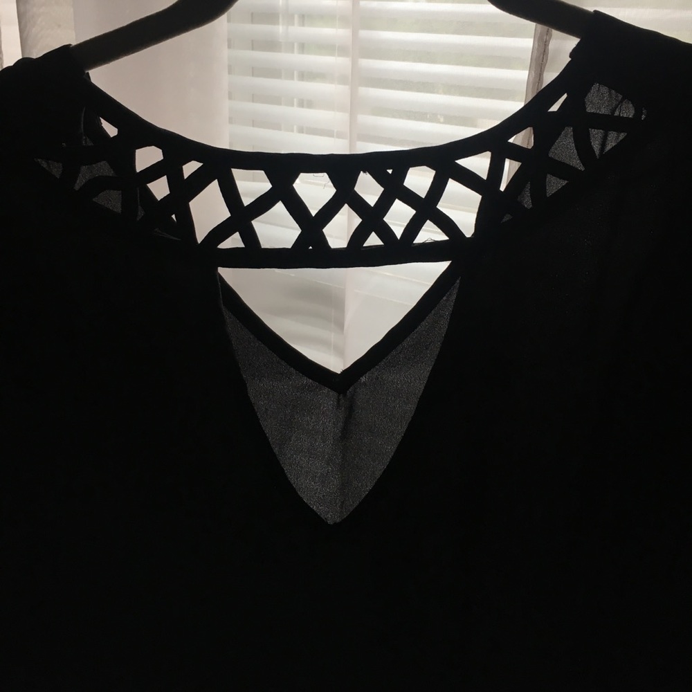 BCX blouse - Picture 3 of 3