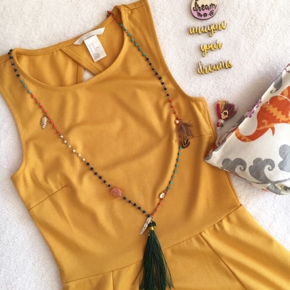 H&M Dresses & Skirts - H&M✨ Stretchy Mustard Open Back Mini Dress👗