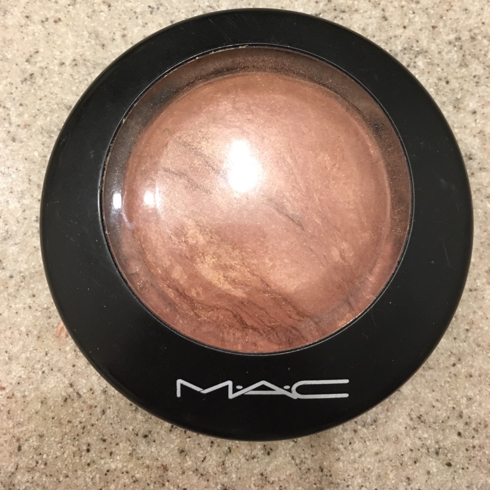 MAC Mineralize Skinfinish