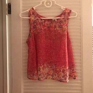 Delia's floral top