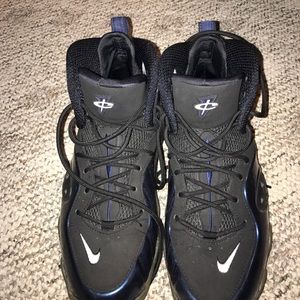 AUTHENTIC NIKE ZOOM ROOKIE LWP BASKETBALL SHOE