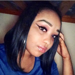 Meet your Posher, Mandy