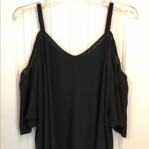 EUC Torrid Brand Cold Shoulder Blouse - Size 4