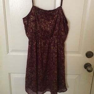 Garnett and gold dress!