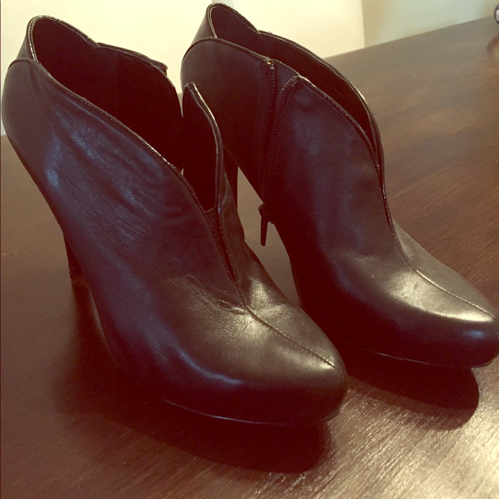 Nine West Black ankle boots